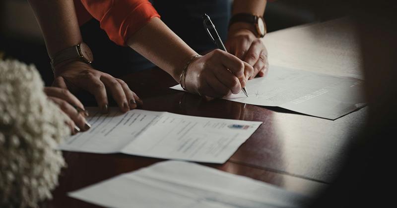 英語の契約書のイメージ