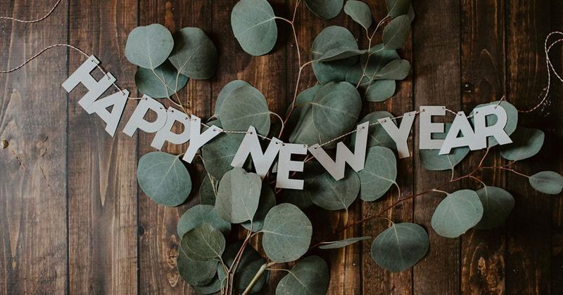 年末年始の英語の挨拶「HAPPY NEW YEAR」のイメージ