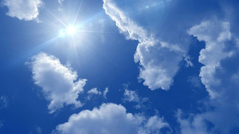 青い空のイメージ