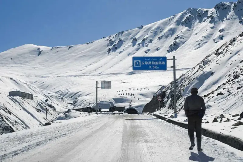 How to give and understand directions in Chinese - Banner