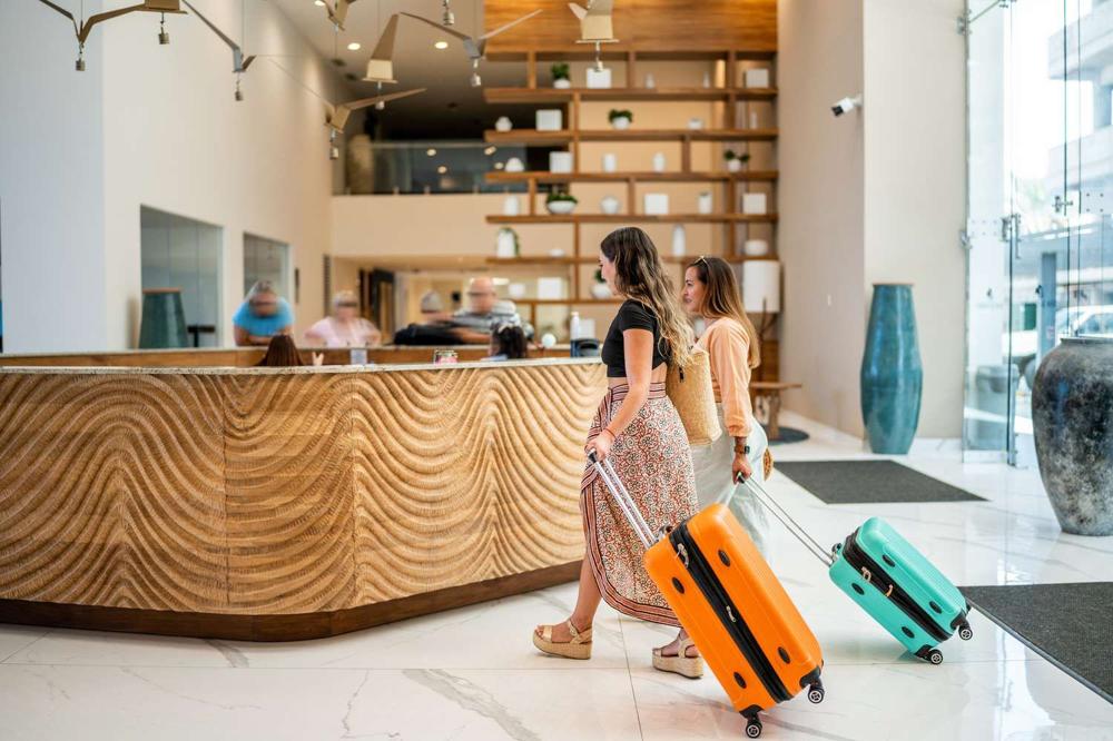 Vocabulario de hotel en inglés: check-in, amenities, room service - Banner
