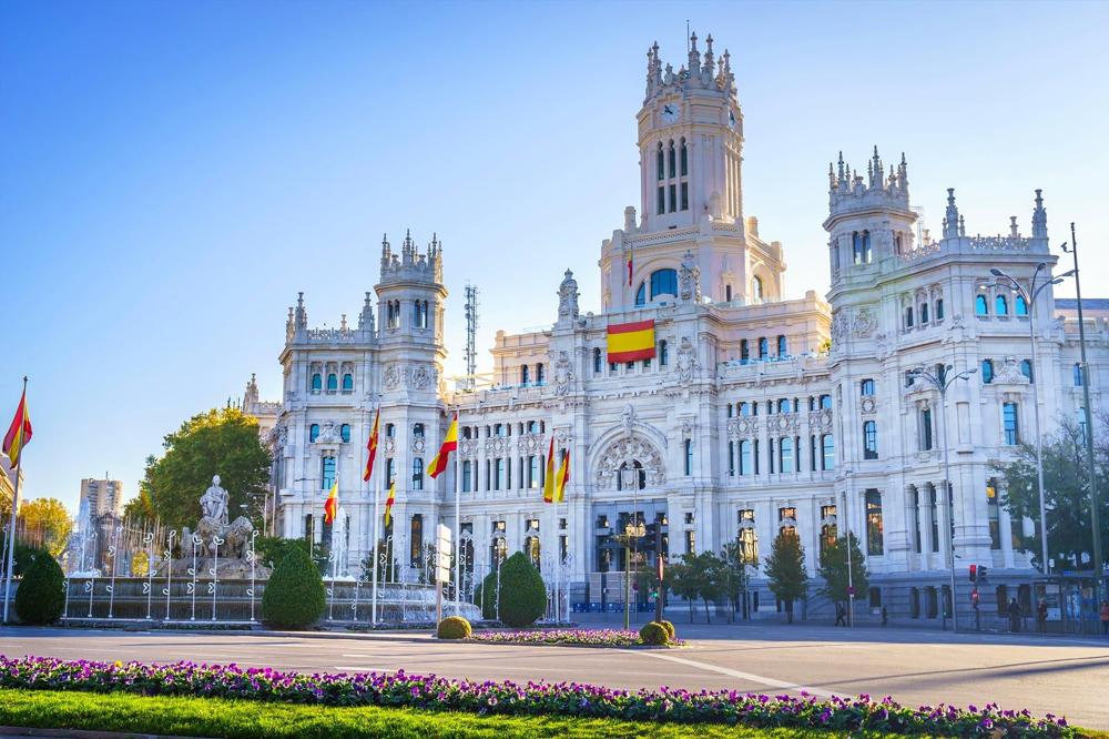 One Week in Spain: Madrid, Barcelona & Seville Itinerary