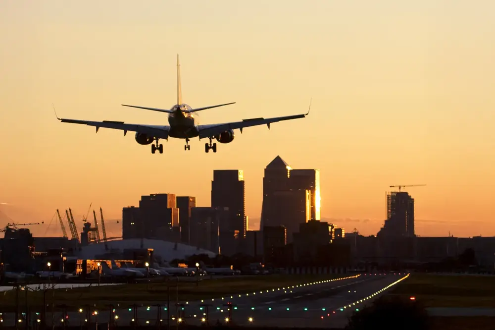 Vocabulario de aeropuerto en inglés: check-in, gate, boarding - Banner
