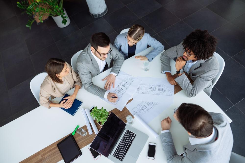 Frases y vocabulario para reuniones de trabajo en inglés - Banner