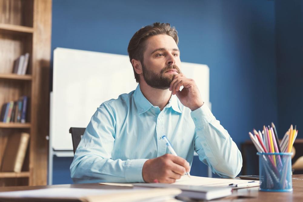 How to Write a French CV: Format, Photo Rules, and Mistakes to Avoid