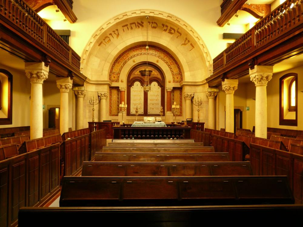 Sephardic Jewish Heritage Citizenship in Portugal: 2026 Status Update