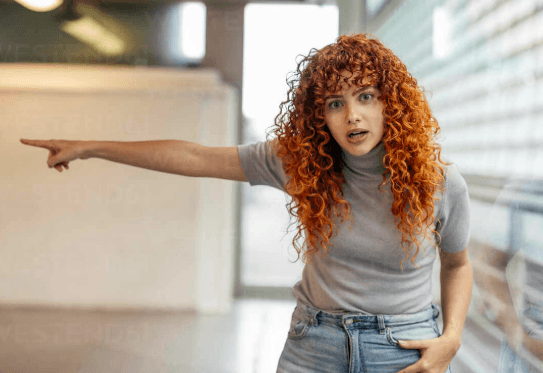 How to use este ese and aquel in Spanish - Banner