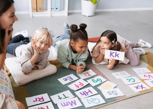 子供向け英語学習アプリの教育設計と効果説明 - Banner