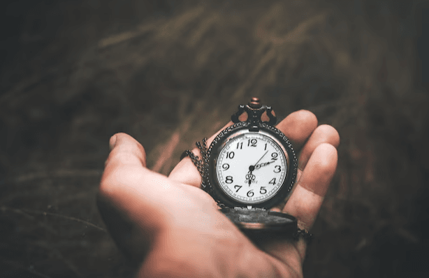 Understanding Portuguese past tenses preterito and imperfeito - Banner