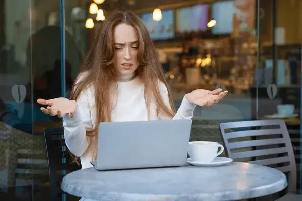 Diferencia entre job y work en inglés - Banner
