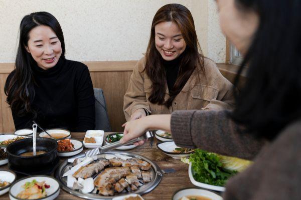 How to give commands and make requests in Korean - Banner