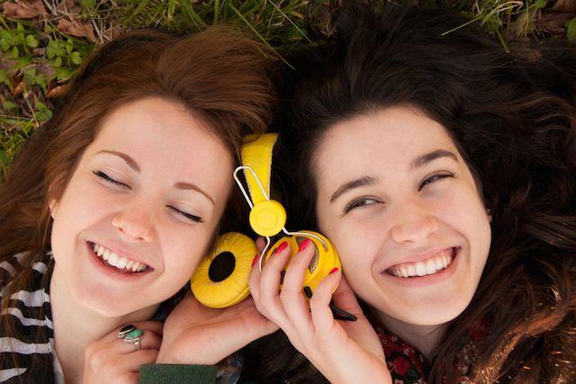 Cómo expresar emociones y sentimientos en inglés - Banner