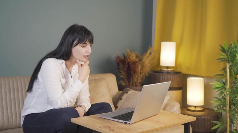 Vocabulario de streaming en inglés: buffer, binge-watch, queue - Banner