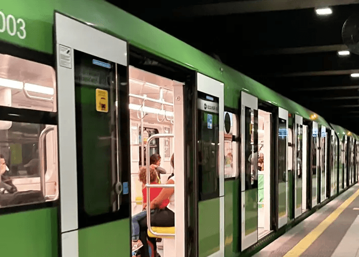 ATM Milan Public Transport: Metro, Trams, and Monthly Pass Options for New Residents