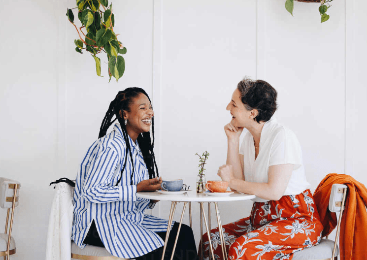 Small talk en inglés: cómo hacer conversación ligera en la oficina - Banner