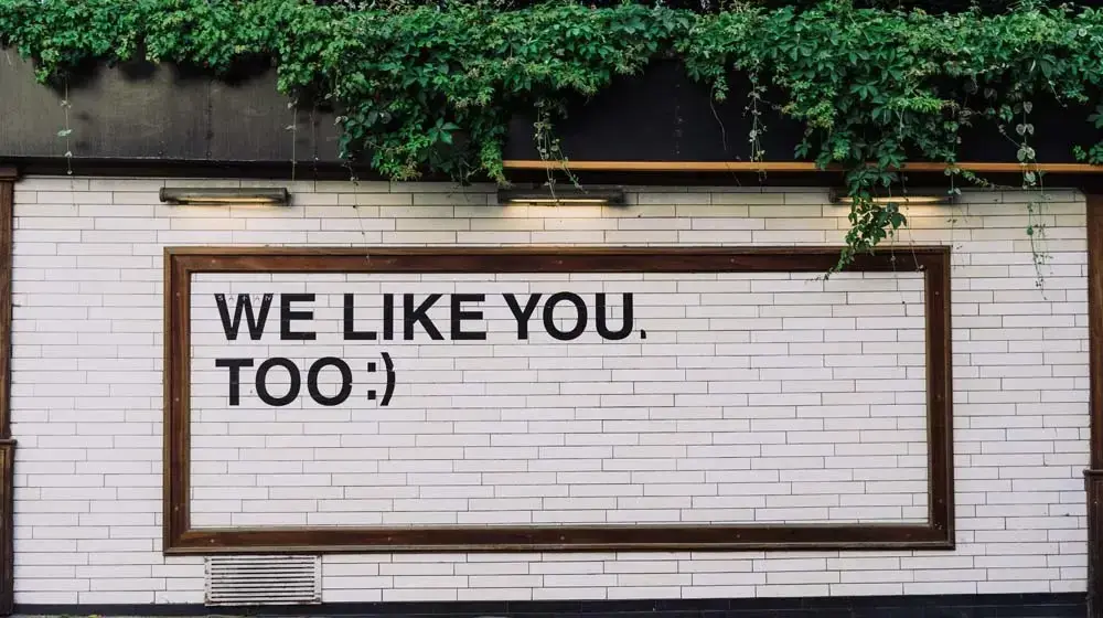 英語における too・also・as well の違い - Banner