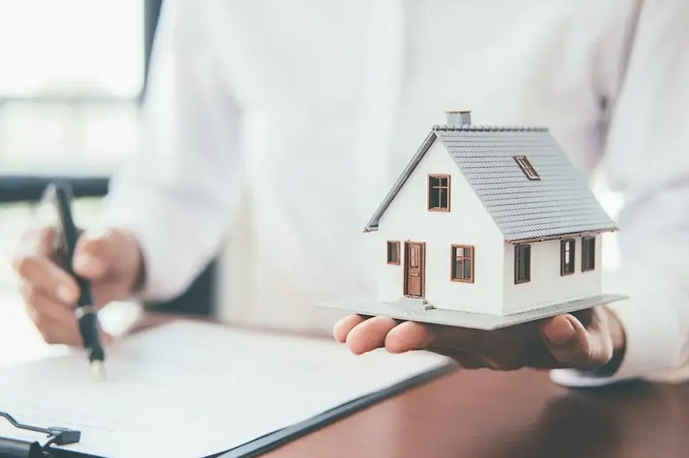 French Mortgages for Foreigners: Banks, Rates, Rules 2026