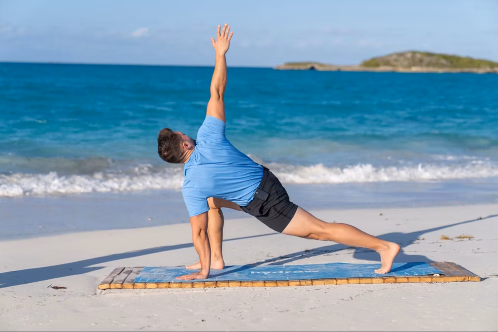 Vocabulario de yoga en inglés: posturas y términos - Banner