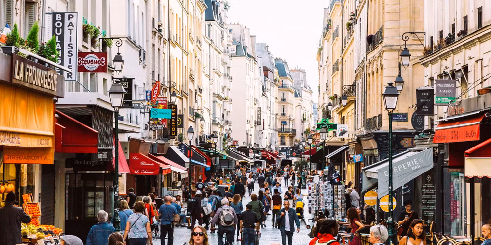 Shopping and market vocabulary in French - Banner