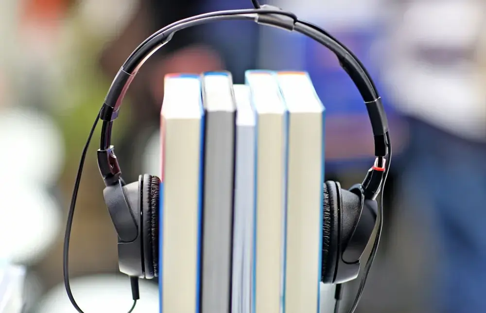 How to use audiobooks for language learning - Banner