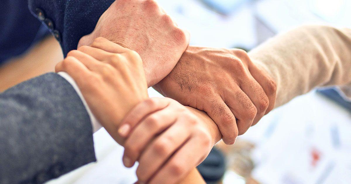 英語圏のチームワーク・協働のイメージ