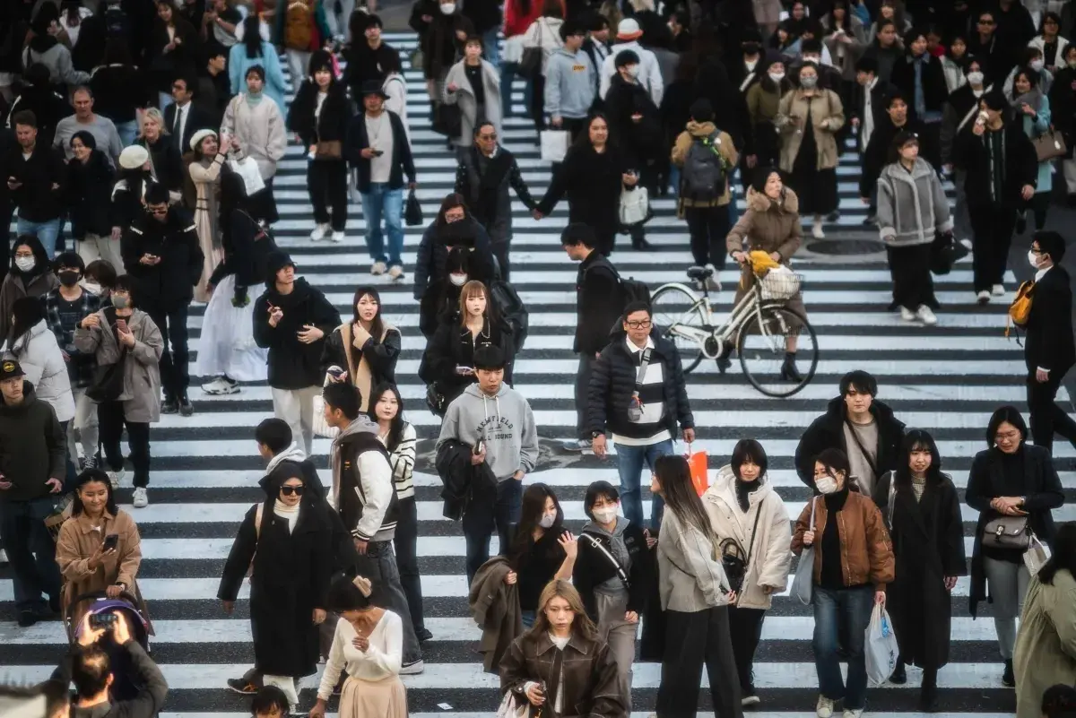 Understanding Japan Work Culture: Overtime, Hierarchy, Balance