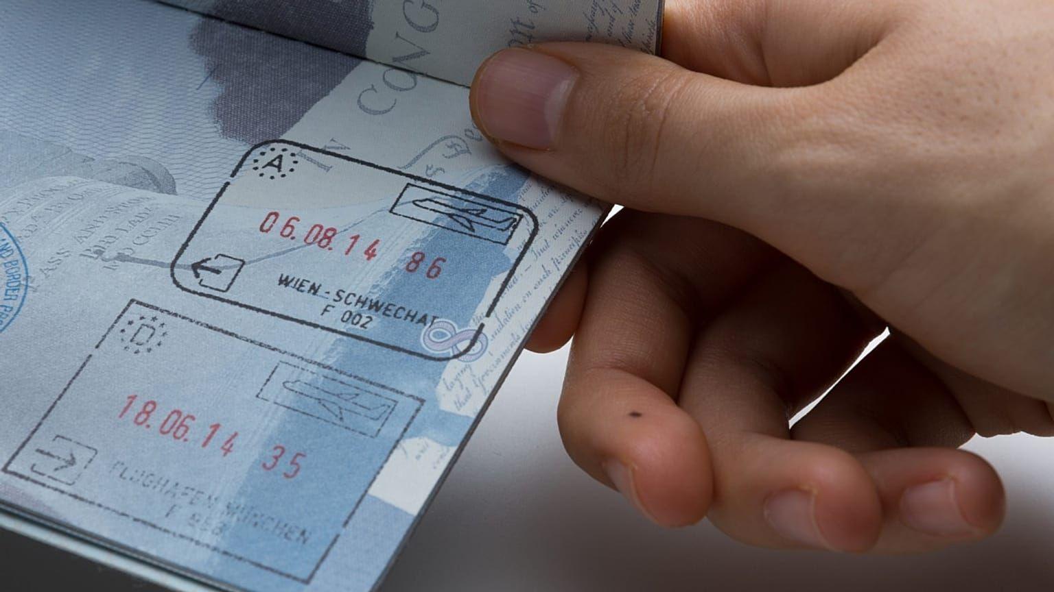 Italy Work Visa: How Employer Sponsorship and Decreto Flussi Work