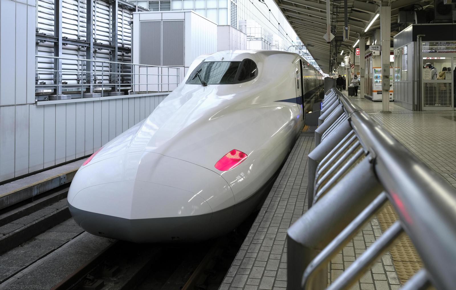 Shinkansen Tips for First-Time Riders: Seats, Bags, Etiquette