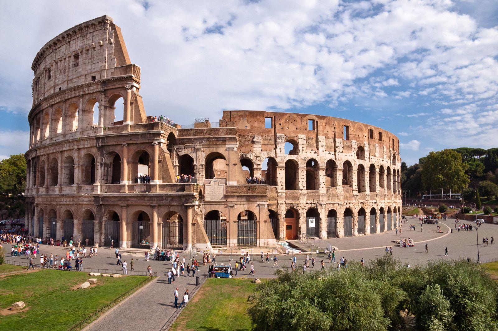 Rome vs Milan Cost of Living: Rent, Salaries, Lifestyle