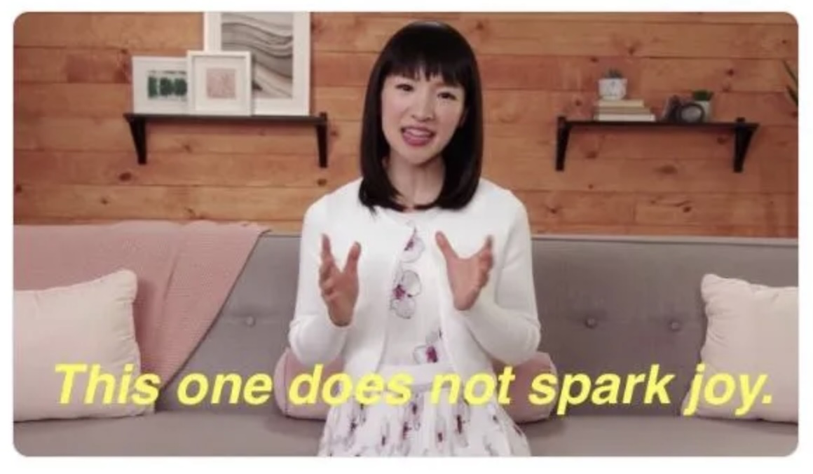 Marie Kondo advising you that you should not do spaced repetition flashcards like this. 